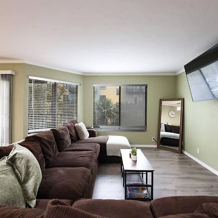 Chic Condo Steps From Petco Park San Diego Exterior foto